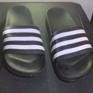 Adidas slide